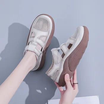Дамски корейската версия ежедневни обувки с отворен гръб, лятна новост 2023 г., строг избор, дишащи меш малки бели обувки