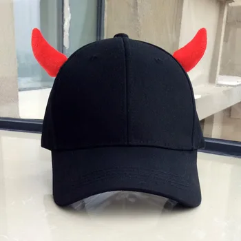 Нова мъжка бейзболна шапка с образа на демона на бичи рога, мъжки и дамски демисезонная модерна шапка с козирка, Дамска шапка за пътуване на открито